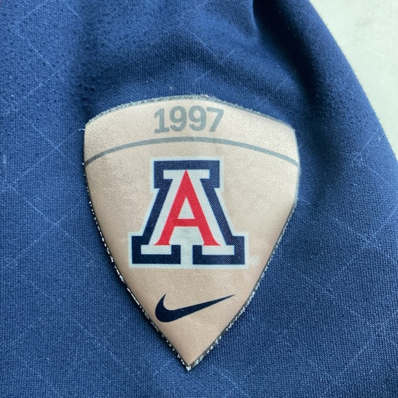 University of Arizona Nike Dri-Fit Full-Zip Jacket - Picture 3 of 3